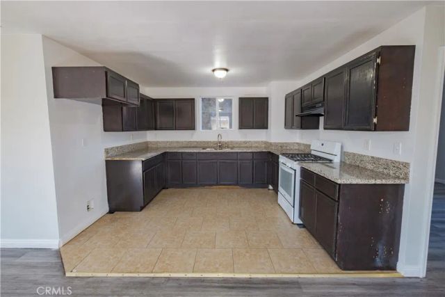 149 W Colden, Los Angeles, CA 90003