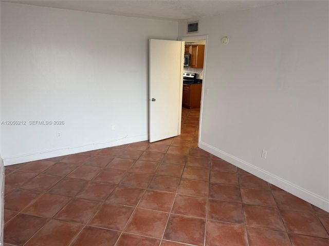 1801 S Treasure Drive 510, North Bay Village, FL 33141