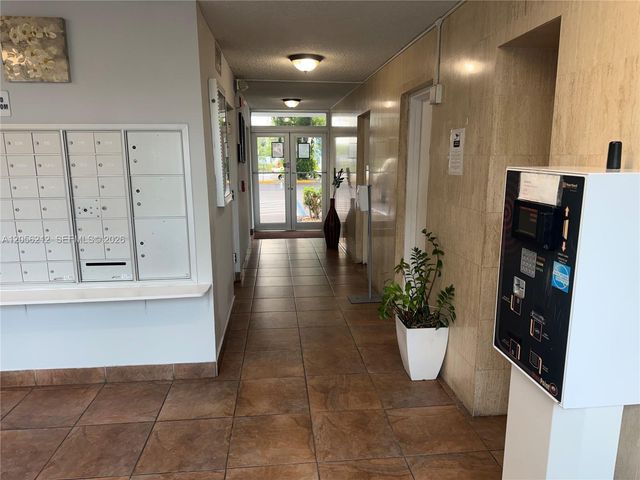 1801 S Treasure Drive 510, North Bay Village, FL 33141