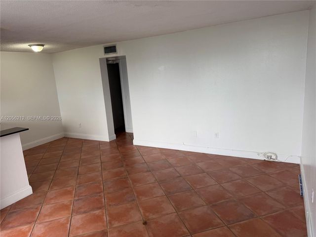 1801 S Treasure Drive 510, North Bay Village, FL 33141
