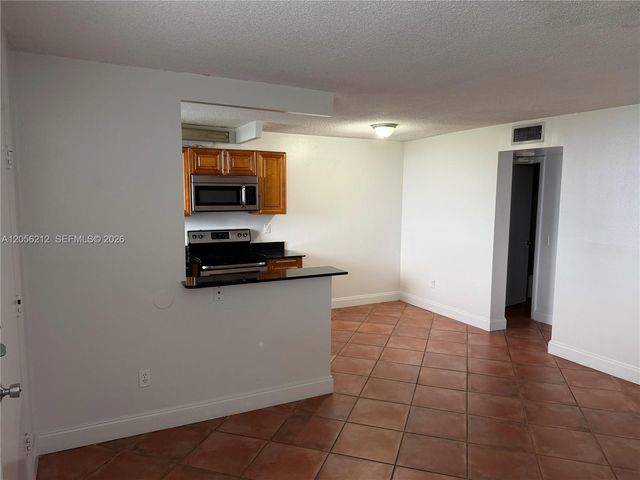 1801 S Treasure Drive 510, North Bay Village, FL 33141