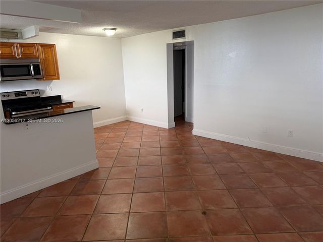 1801 S Treasure Drive 510, North Bay Village, FL 33141