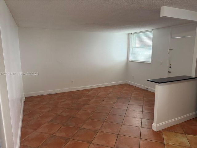 1801 S Treasure Drive 510, North Bay Village, FL 33141