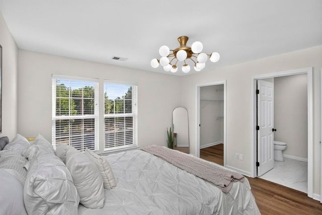 640 Huffine Manor Cir, Franklin, TN 37067