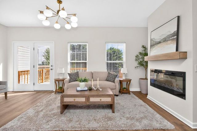 640 Huffine Manor Cir, Franklin, TN 37067