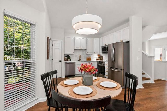 640 Huffine Manor Cir, Franklin, TN 37067