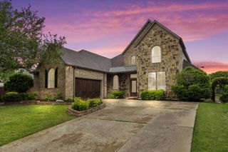 5 Tennis Village Drive, Heath, TX 75032