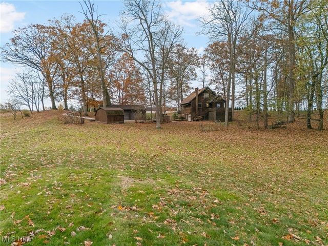 2081 Waynesburg Road NW, Carrollton, OH 44615