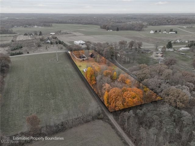 2081 Waynesburg Road NW, Carrollton, OH 44615