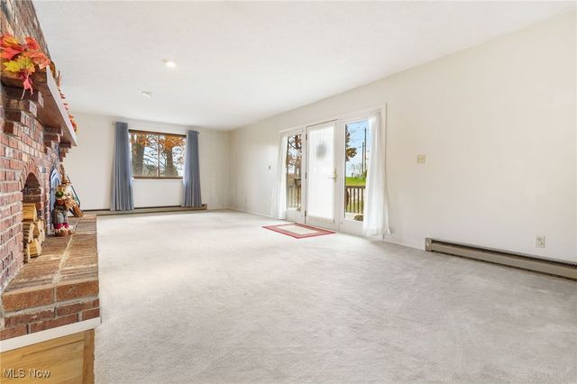 2081 Waynesburg Road NW, Carrollton, OH 44615