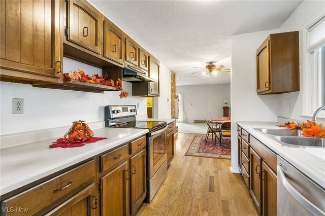 2081 Waynesburg Road NW, Carrollton, OH 44615