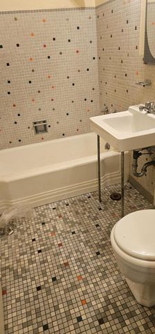 7337 S South Shore Drive 514, Chicago, IL 60649