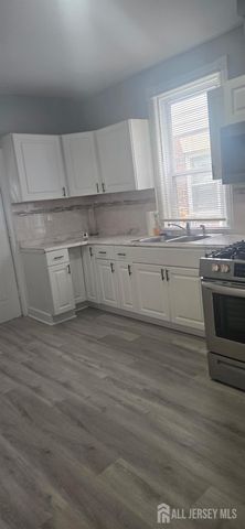 272 Market Street 1st, Perth Amboy, NJ 08861
