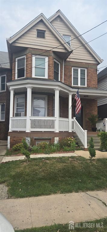 272 Market Street 1st, Perth Amboy, NJ 08861