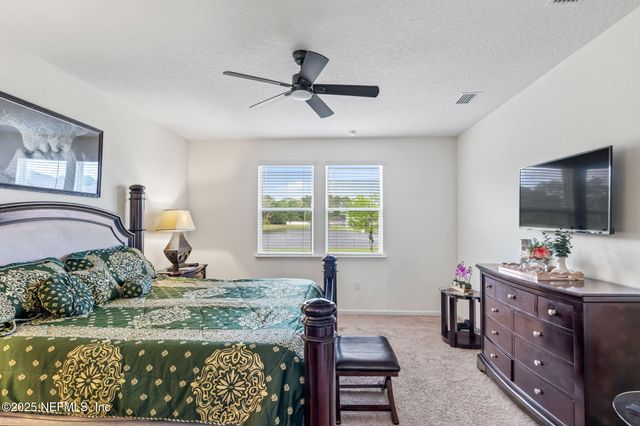 12897 LOGANS WALK Lane, Jacksonville, FL 32218