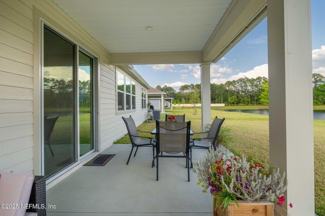 12897 LOGANS WALK Lane, Jacksonville, FL 32218