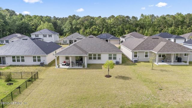 12897 LOGANS WALK Lane, Jacksonville, FL 32218