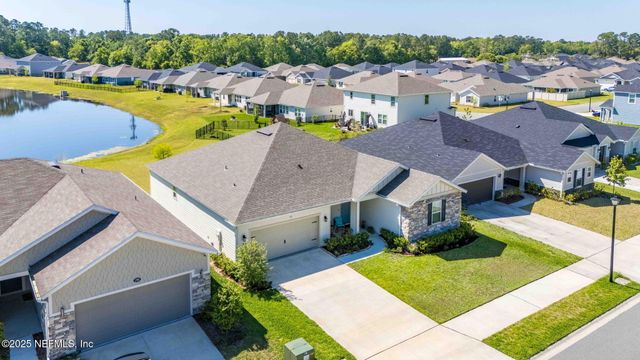 12897 LOGANS WALK Lane, Jacksonville, FL 32218