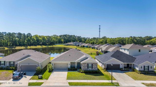 12897 LOGANS WALK Lane, Jacksonville, FL 32218