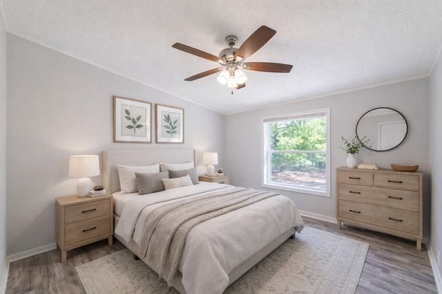 11327 N 550 E 7, Demotte, IN 46310