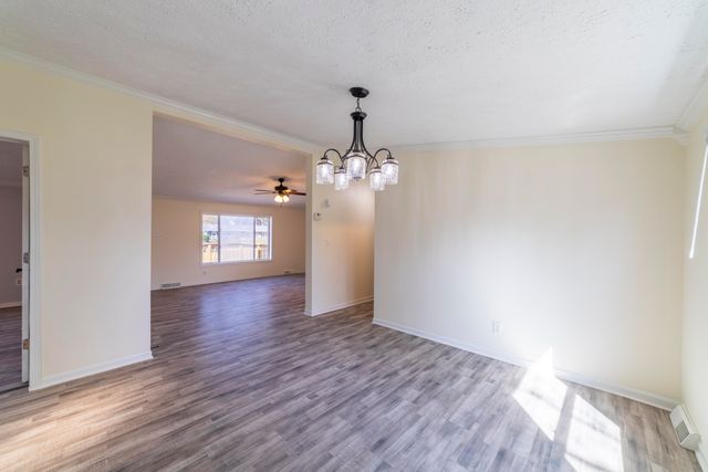 11327 N 550 E 7, Demotte, IN 46310