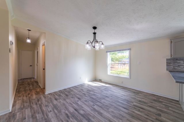 11327 N 550 E 7, Demotte, IN 46310