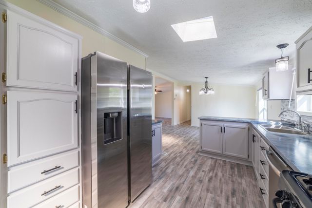 11327 N 550 E 7, Demotte, IN 46310