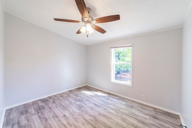 11327 N 550 E 7, Demotte, IN 46310