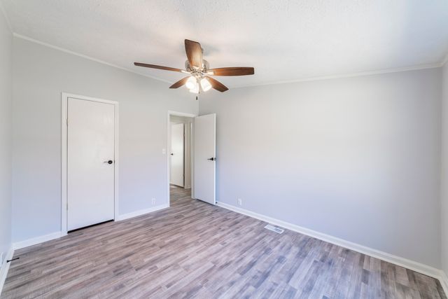 11327 N 550 E 7, Demotte, IN 46310