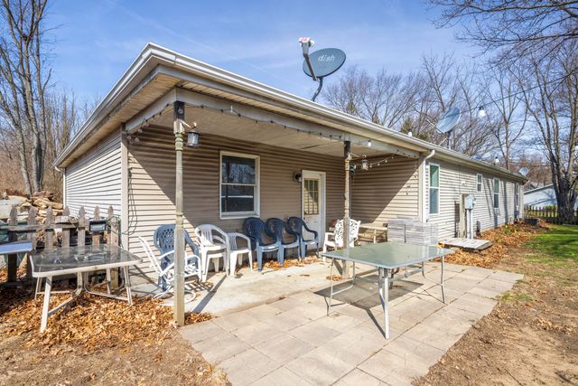 11327 N 550 E 7, Demotte, IN 46310