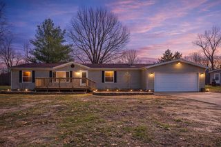 11327 N 550 E 7, Demotte, IN 46310