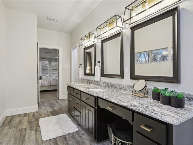 223 Oklahoma Avenue, Pottsboro, TX 75076