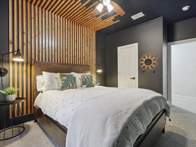 223 Oklahoma Avenue, Pottsboro, TX 75076