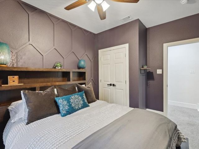 223 Oklahoma Avenue, Pottsboro, TX 75076