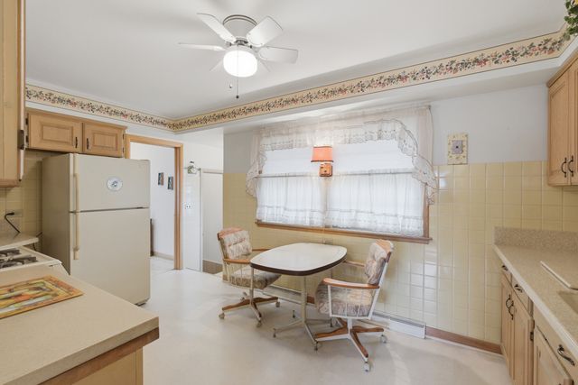 8531 W Agatite Avenue, Chicago, IL 60656