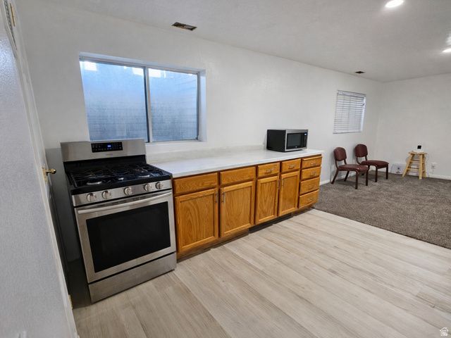 8464 S MEADOWLARK LN, West Jordan, UT 84088