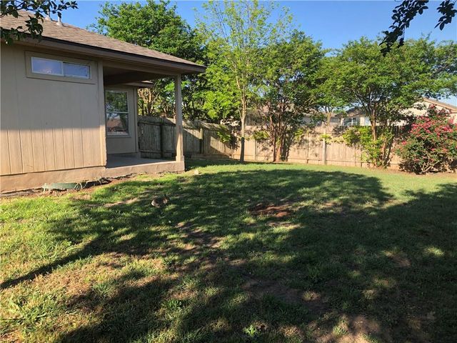 229 Killian LOOP, Hutto, TX 78634