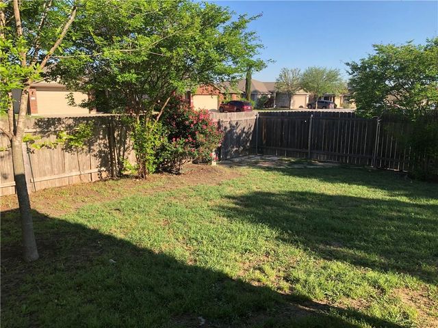 229 Killian LOOP, Hutto, TX 78634