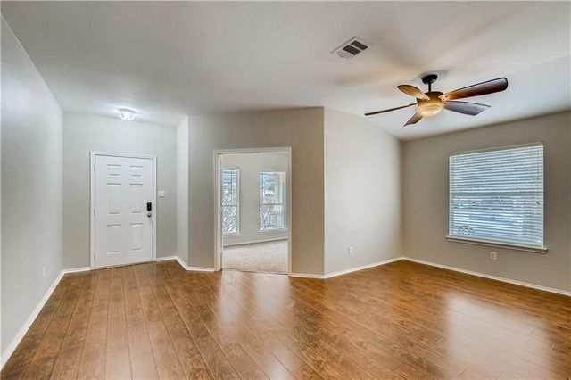 229 Killian LOOP, Hutto, TX 78634