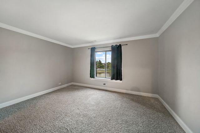 621 Tralee Court 3C, Schaumburg, IL 60193