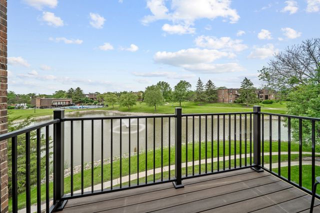 621 Tralee Court 3C, Schaumburg, IL 60193
