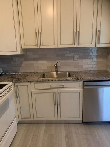 1830 SW 81st Ave 4305, North Lauderdale, FL 33068