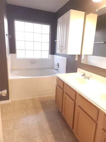 3827 Brook Garden Lane, Katy, TX 77449
