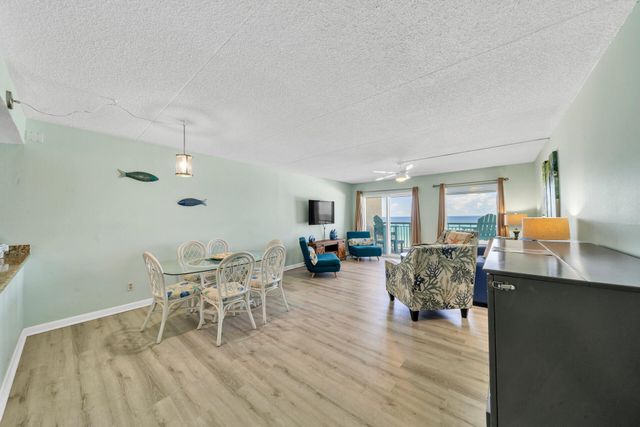 676 Santa Rosa Boulevard, UNIT 4D, Fort Walton Beach, FL 32548