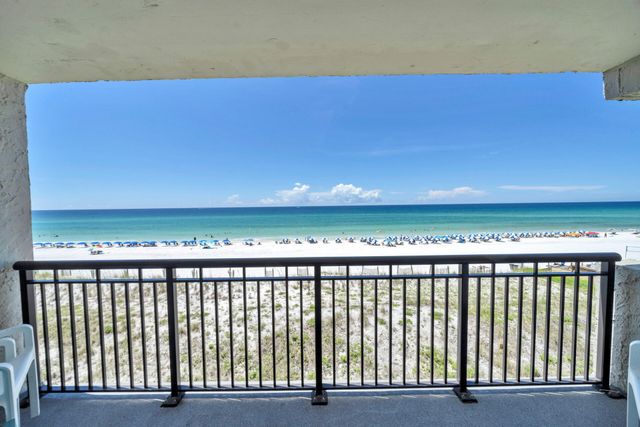 676 Santa Rosa Boulevard, UNIT 4D, Fort Walton Beach, FL 32548