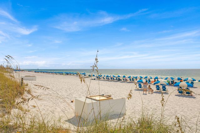 676 Santa Rosa Boulevard, UNIT 4D, Fort Walton Beach, FL 32548