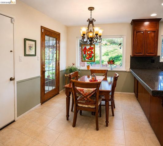 216 Boulder Dr, Antioch, CA 94509