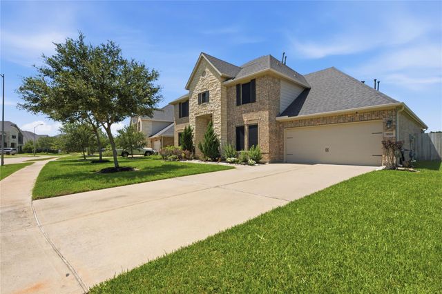 9519 Wheatfield Lane, Rosenberg, TX 77469