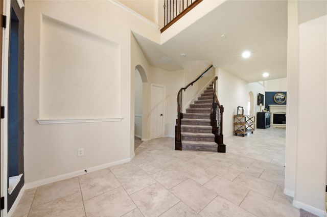 9519 Wheatfield Lane, Rosenberg, TX 77469