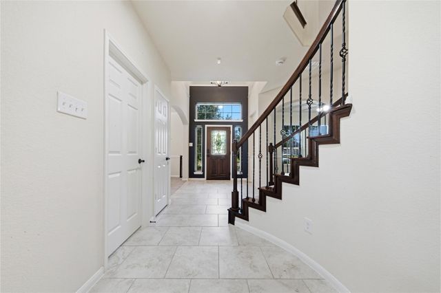 9519 Wheatfield Lane, Rosenberg, TX 77469